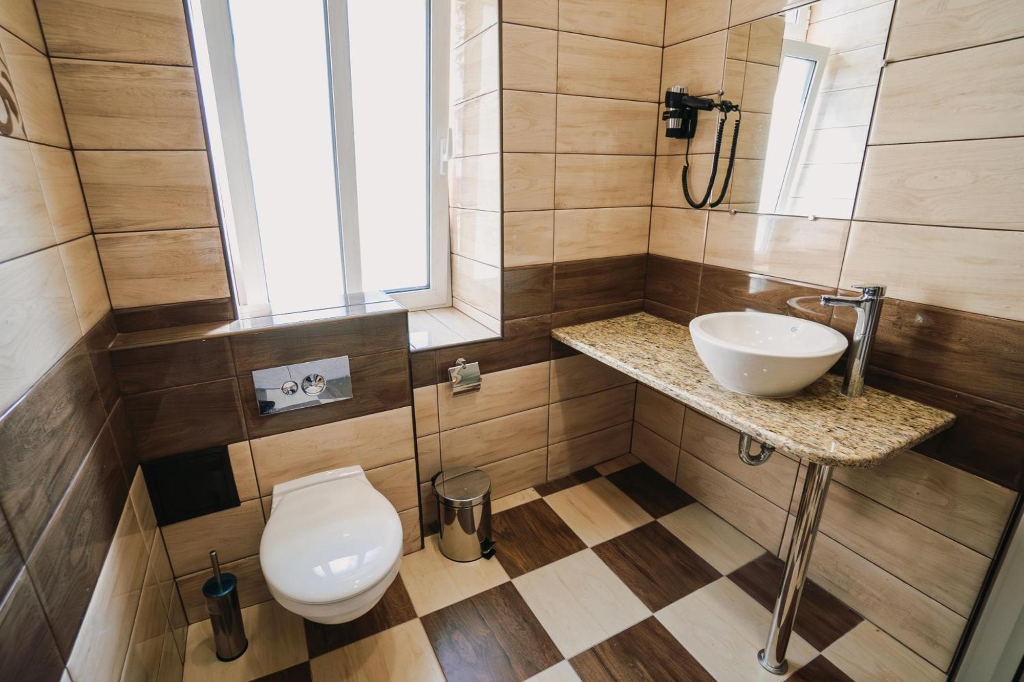 Хотел Театъръ Pleven Exterior foto