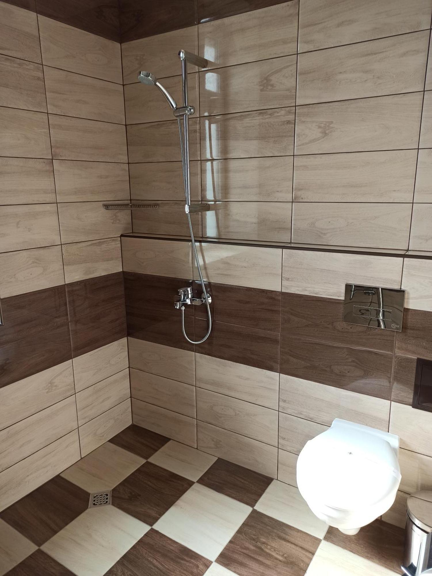 Хотел Театъръ Pleven Exterior foto